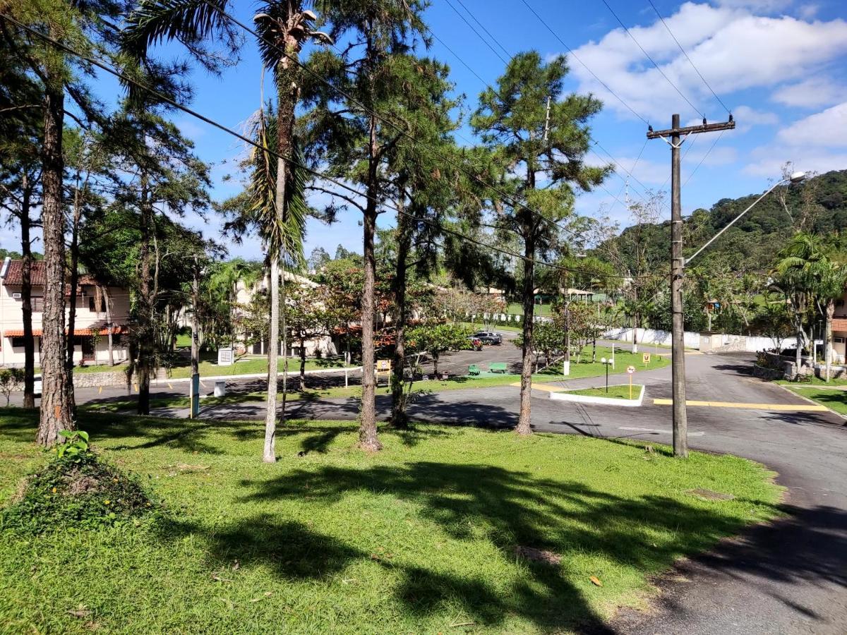 Apartamento Ate 10 Pessoas Na Enseada Guaruja Em Condominio Clube Praia Piscinas Salao Jogos Quadra Futebol Campo Parquinho Brinquedos Wi-Fi Home Office Εξωτερικό φωτογραφία